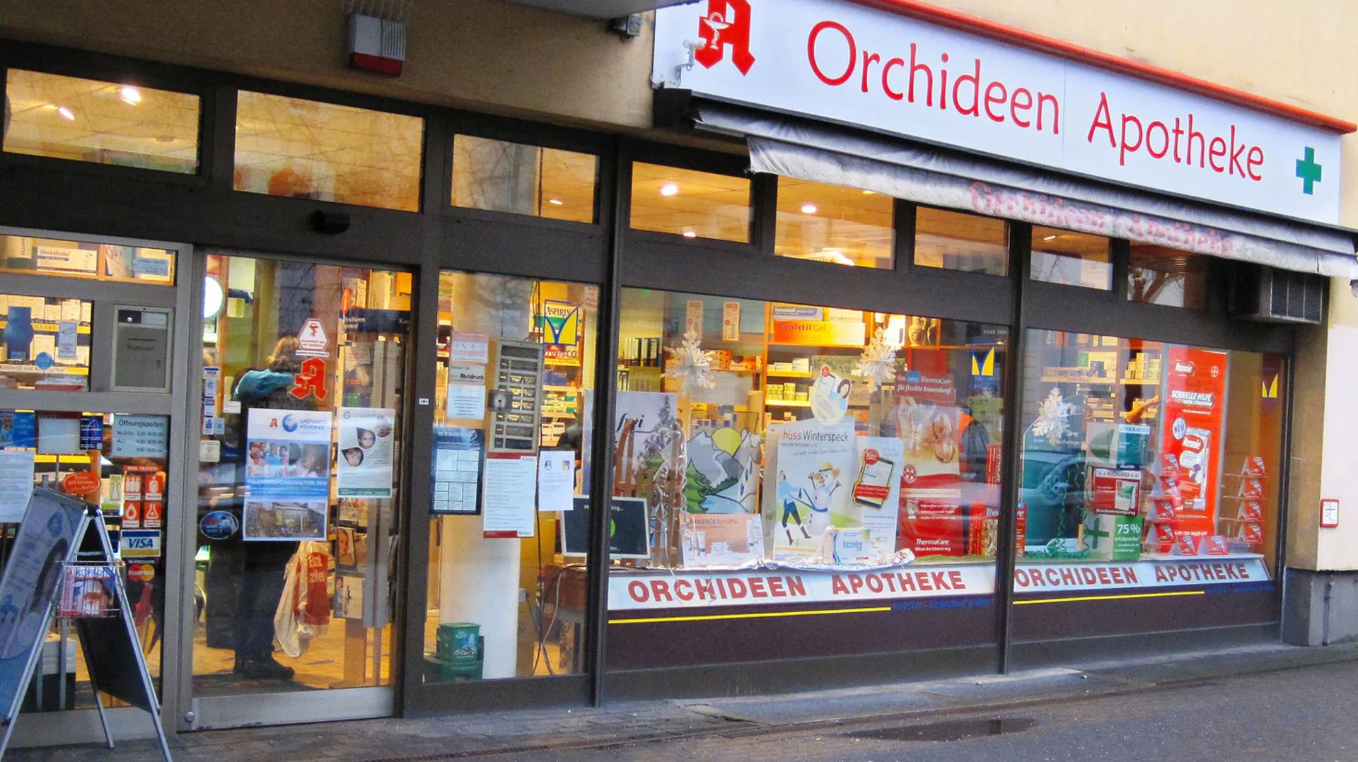 Die Orchideen-Apotheke von außen